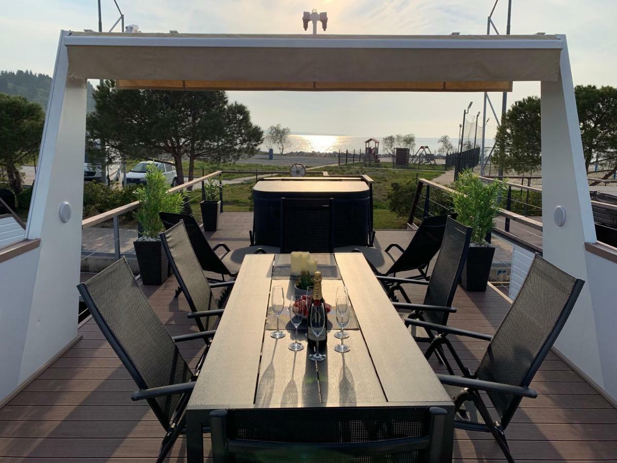 Floating House Mm, Marina Portorozヴィラ エクステリア 写真